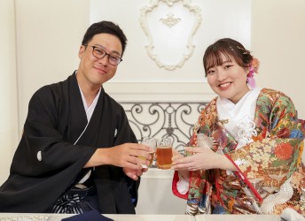 KATSUHIRO & MIO