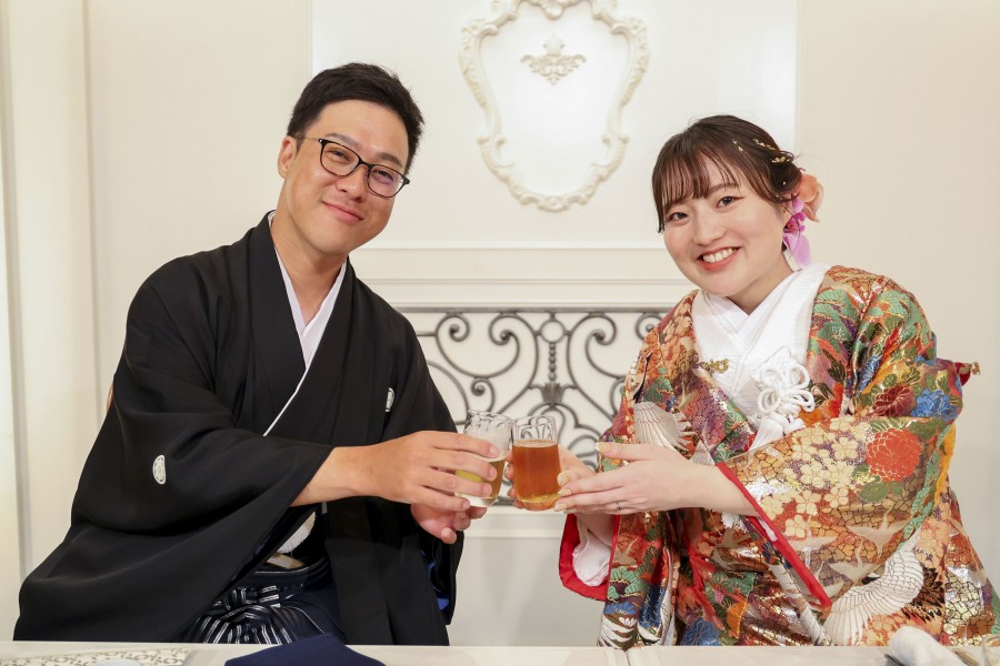 KATSUHIRO & MIO